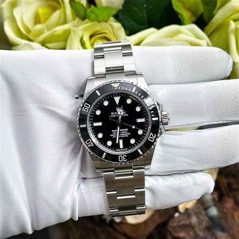 rolex on hand submariner black|rolex black submariner 2020.